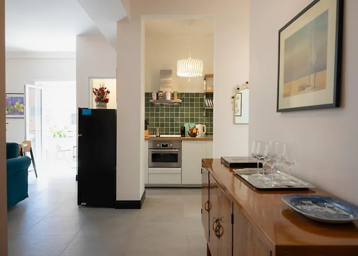 Apartmán Trasteverehome - Sunny Flat - Balcony Near Station *