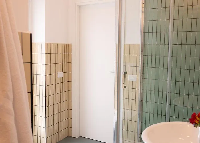 Trasteverehome - Sunny Flat - Balcony Near Station * Rom