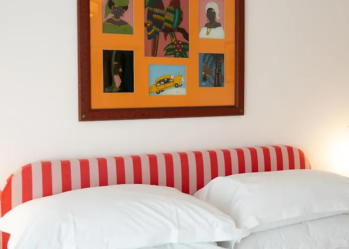 Trasteverehome - Sunny Flat - Balcony Near Station Apartment *