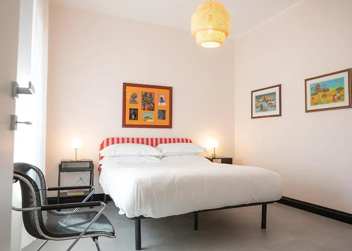 Trasteverehome - Sunny Flat - Balcony Near Station Apartment *