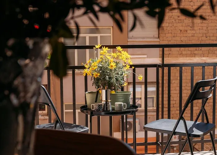 Trasteverehome - Sunny Flat - Balcony Near Station